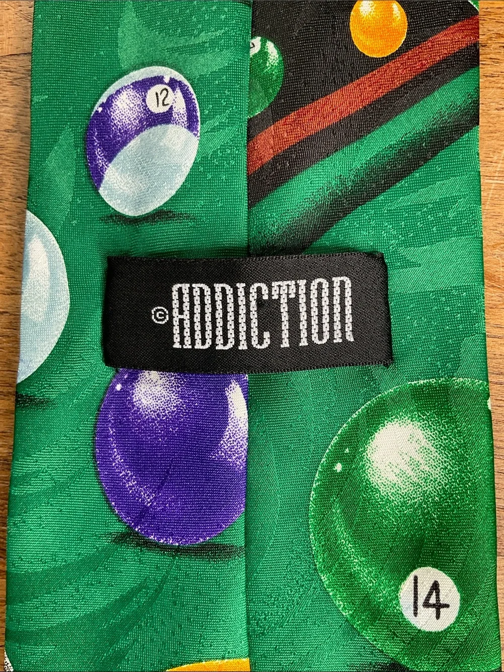 Vintage 80s/90s Men’s Tie Billiards Pool Ball Novelty by Addiction necktie Color